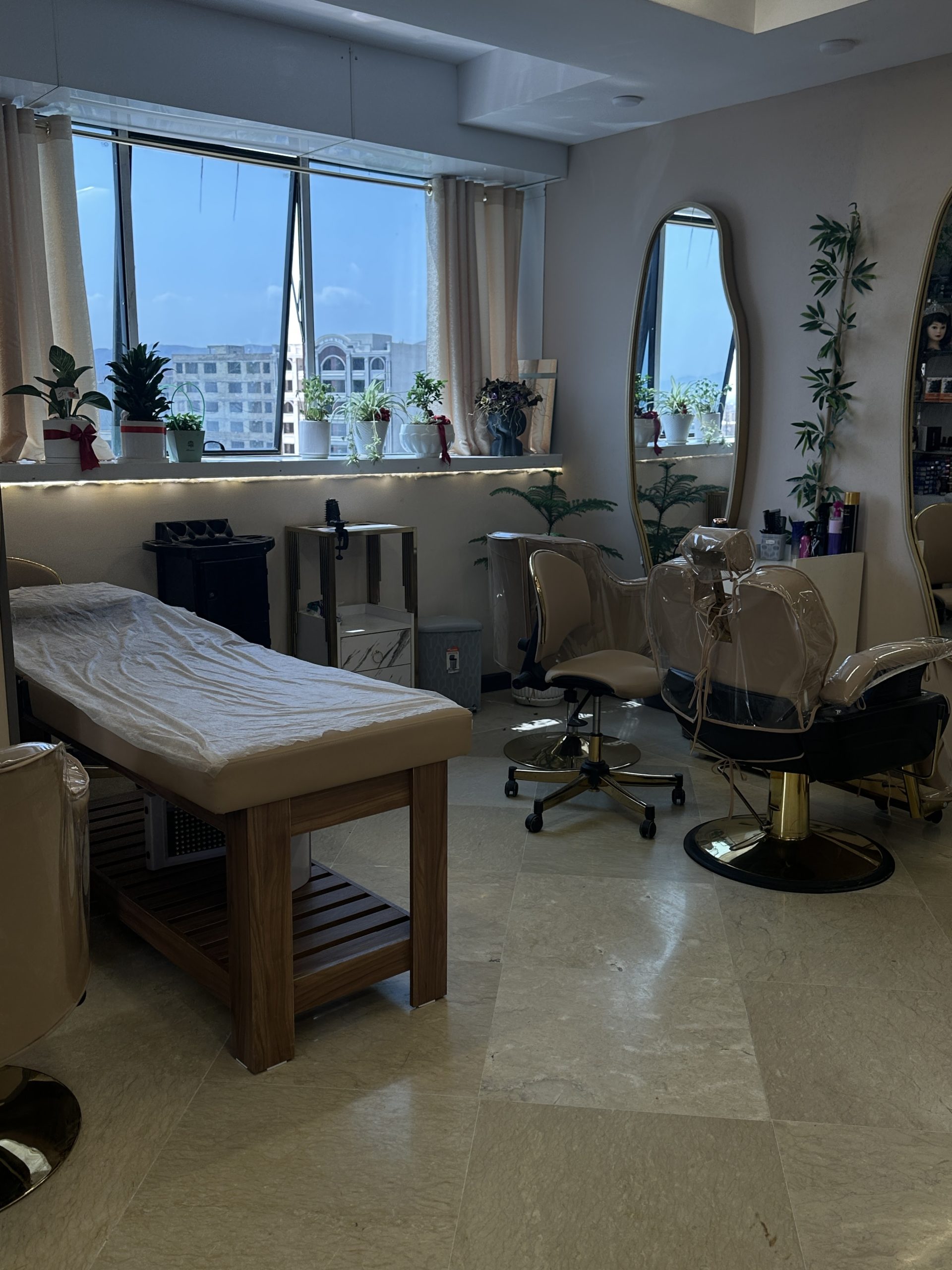 سالن و آکادمی شکیبآرا