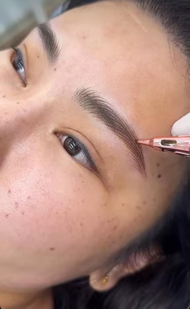 آکادمی (اموزشگاه)تخصصی زیبایی لیلا ریئسی